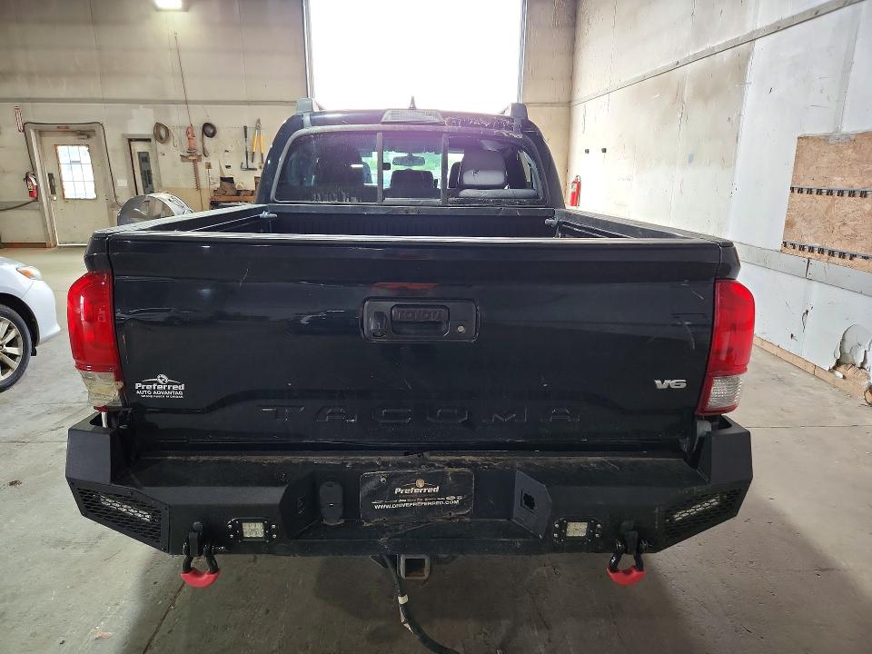 60415396 :رقم المزاد ، 5TFCZ5AN4GX009876 vin ، 2016 Toyota Tacoma مزاد بيع