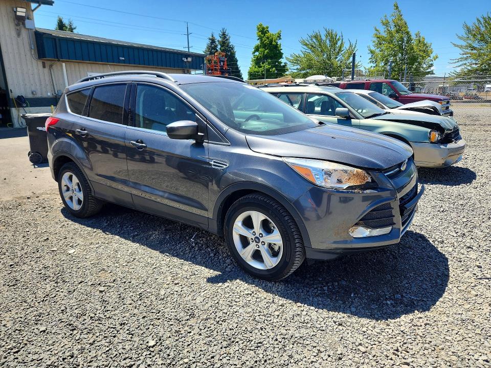 59726306 :رقم المزاد ، 1FMCU9GX4FUA53029 vin ، 2015 Ford Escape مزاد بيع