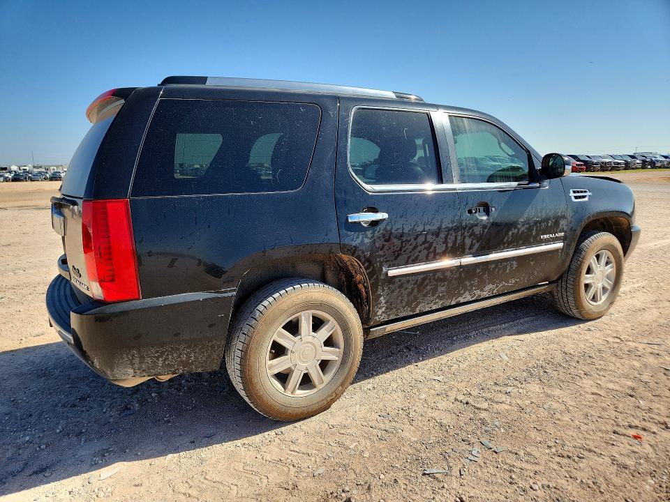 61923176 :رقم المزاد ، 1GYS3CEF0BR184749 vin ، 2011 Cadillac Escalade مزاد بيع