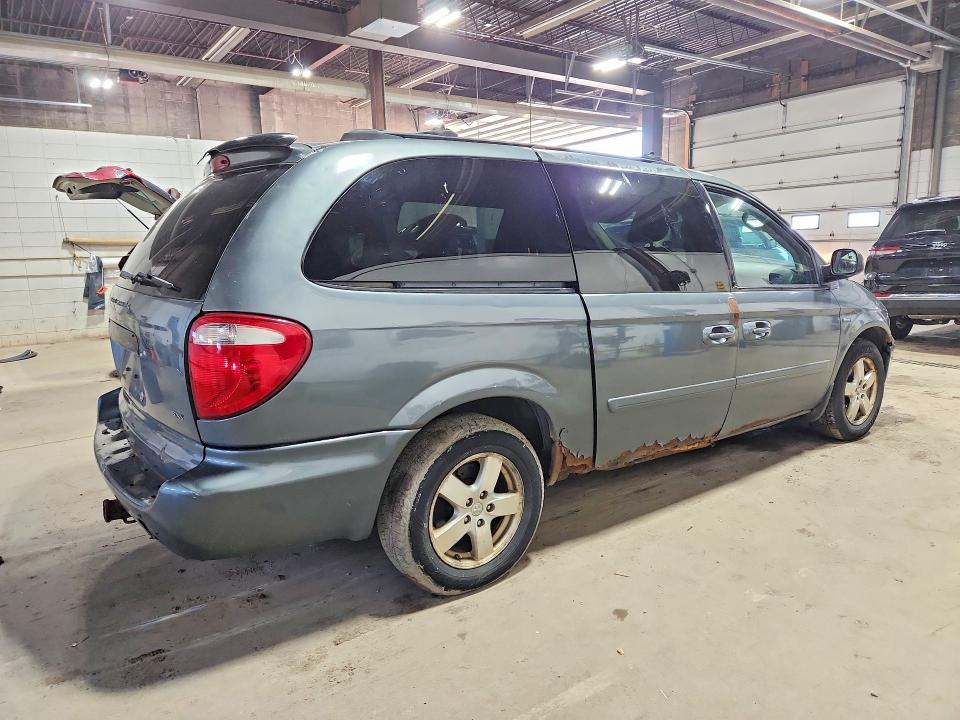 60329426 :رقم المزاد ، 2D4GP44L67R357742 vin ، 2007 Dodge Grand Caravan مزاد بيع