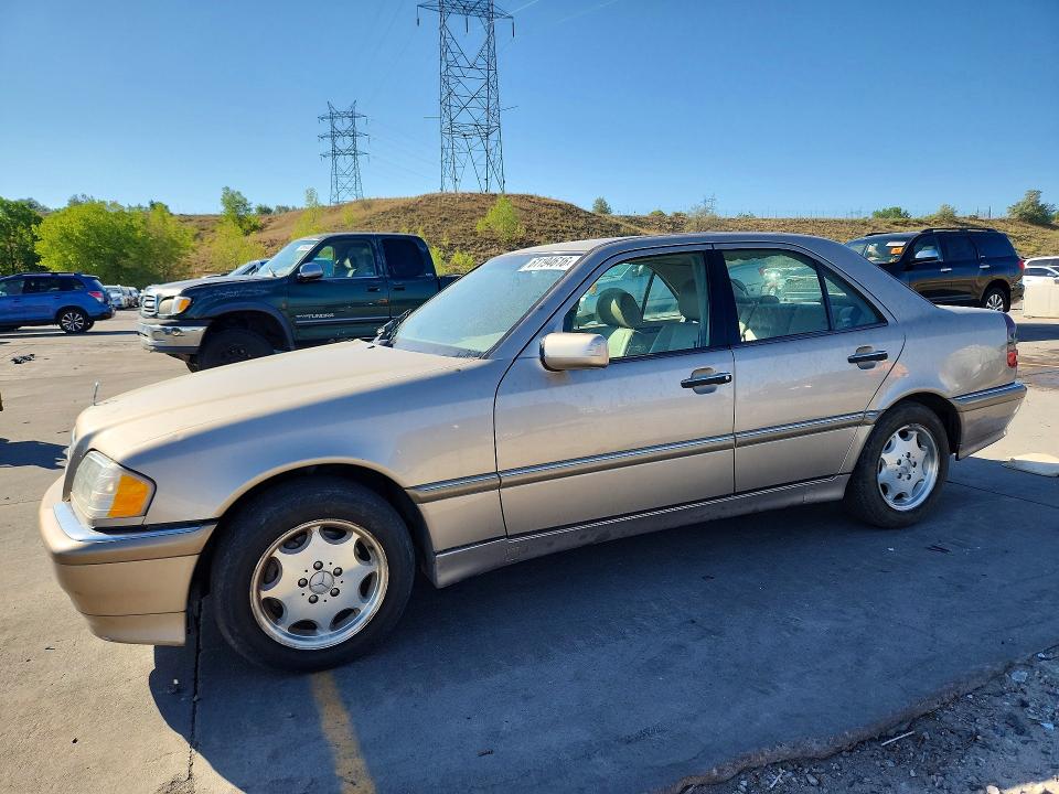 Auction sale of the 2000 Mercedes-benz C, vin: WDBHA24G0YA834468, lot number: 61194616