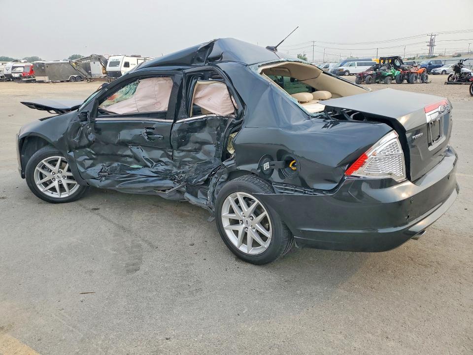 62071116 :رقم المزاد ، 3FAHP0CG9AR320240 vin ، 2010 Ford Fusion مزاد بيع