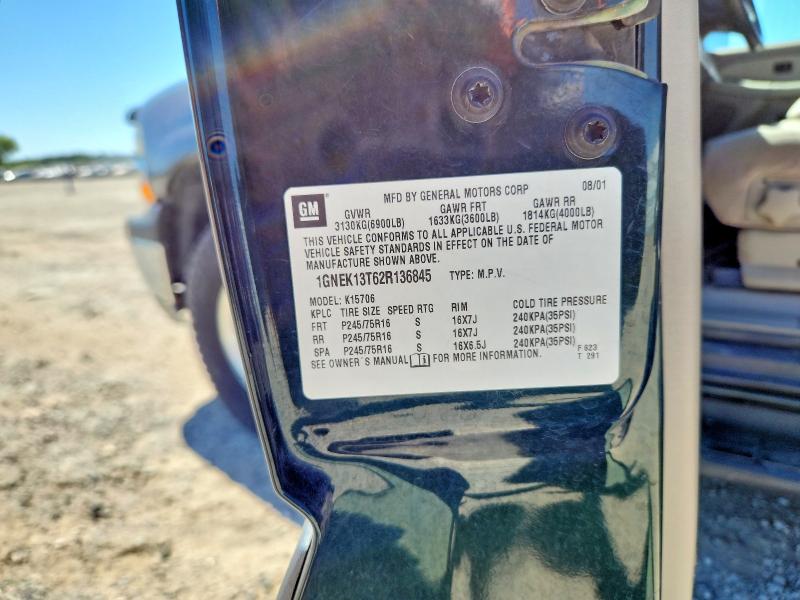 2002 Chevrolet Tahoe მანქანა იყიდება აუქციონზე, vin: 1GNEK13T62R136845, აუქციონის ნომერი: 62705866
