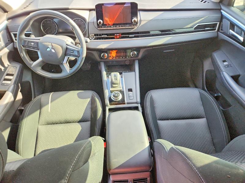2022 Mitsubishi Outlander მანქანა იყიდება აუქციონზე, vin: JA4J3TA86NZ063165, აუქციონის ნომერი: 63222396