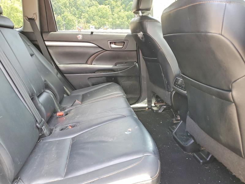 2019 Toyota Highlander მანქანა იყიდება აუქციონზე, vin: 5TDJZRFH9KS567951, აუქციონის ნომერი: 60924866