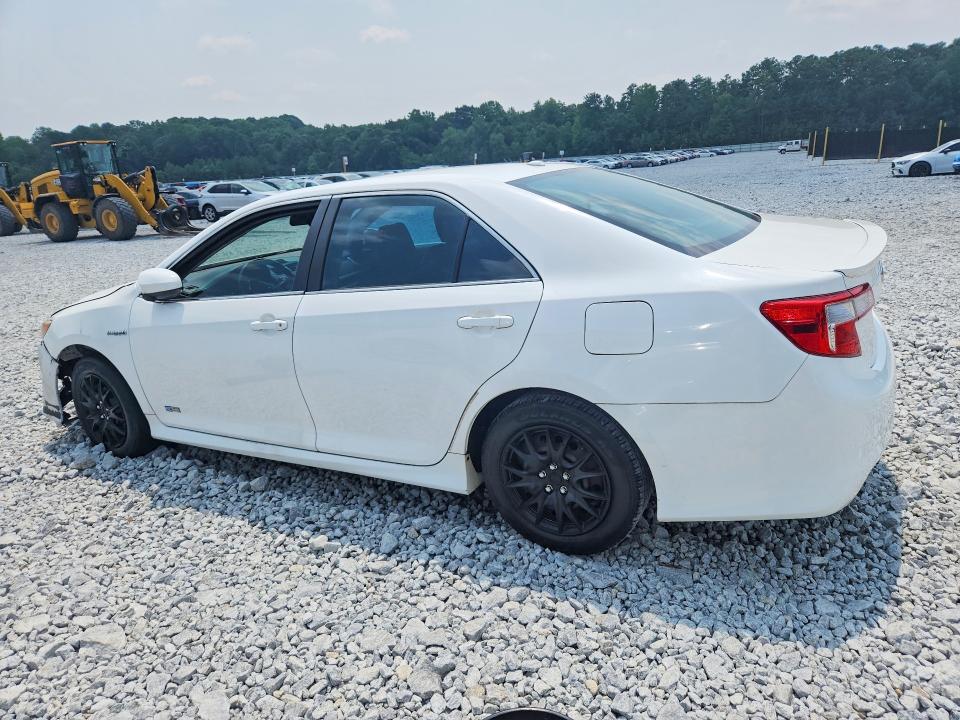 2014 Toyota Camry Hybrid მანქანა იყიდება აუქციონზე, vin: 4T1BD1FK9EU134500, აუქციონის ნომერი: 62709836