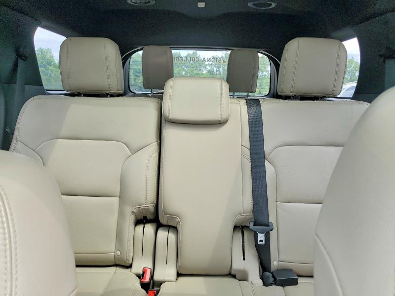 60420336 :رقم المزاد ، 1FM5K8D84JGB50504 vin ، 2018 Ford Explorer مزاد بيع