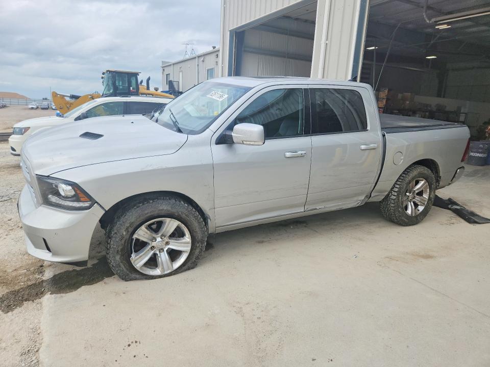 Продаж на аукціоні авто 2015 Ram 1500, vin: 1C6RR7MT1FS628485, номер лоту: 62611196