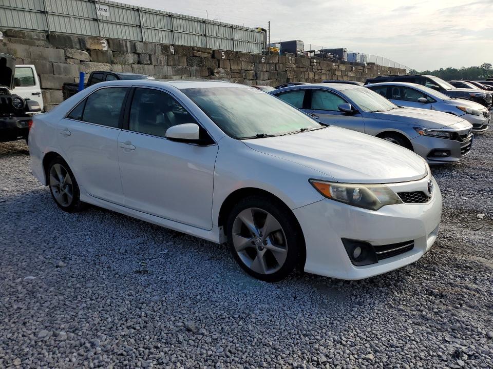 60300856 :رقم المزاد ، 4T1BF1FK6CU629759 vin ، 2012 Toyota Camry مزاد بيع