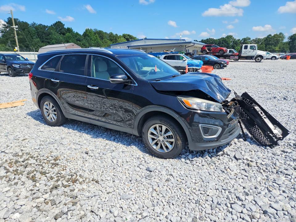 61492696 :رقم المزاد ، 5XYPG4A37GG121073 vin ، 2016 Kia Sorento مزاد بيع