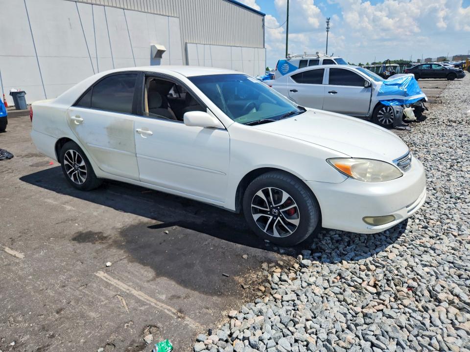 59675856 :رقم المزاد ، JTDBE32K740282587 vin ، 2004 Toyota Camry مزاد بيع