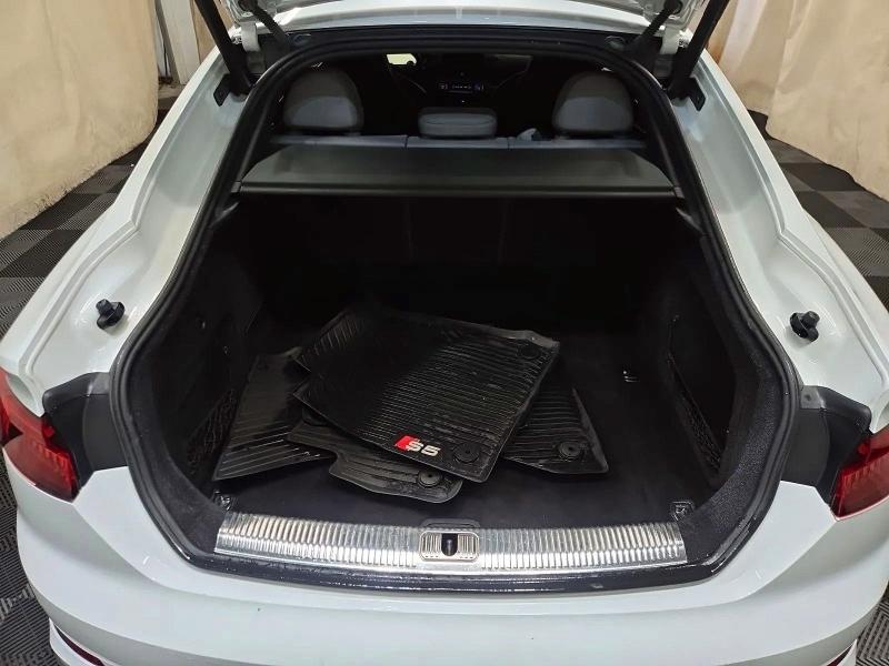 63371206 :رقم المزاد ، WAUC4CF52JA039705 vin ، 2018 Audi S5 مزاد بيع