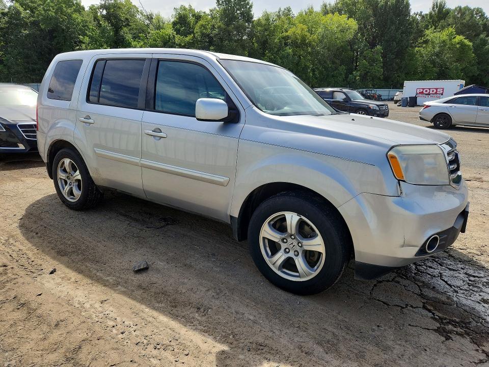 Продаж на аукціоні авто 2015 Honda Pilot, vin: 5FNYF4H50FB054191, номер лоту: 61131996
