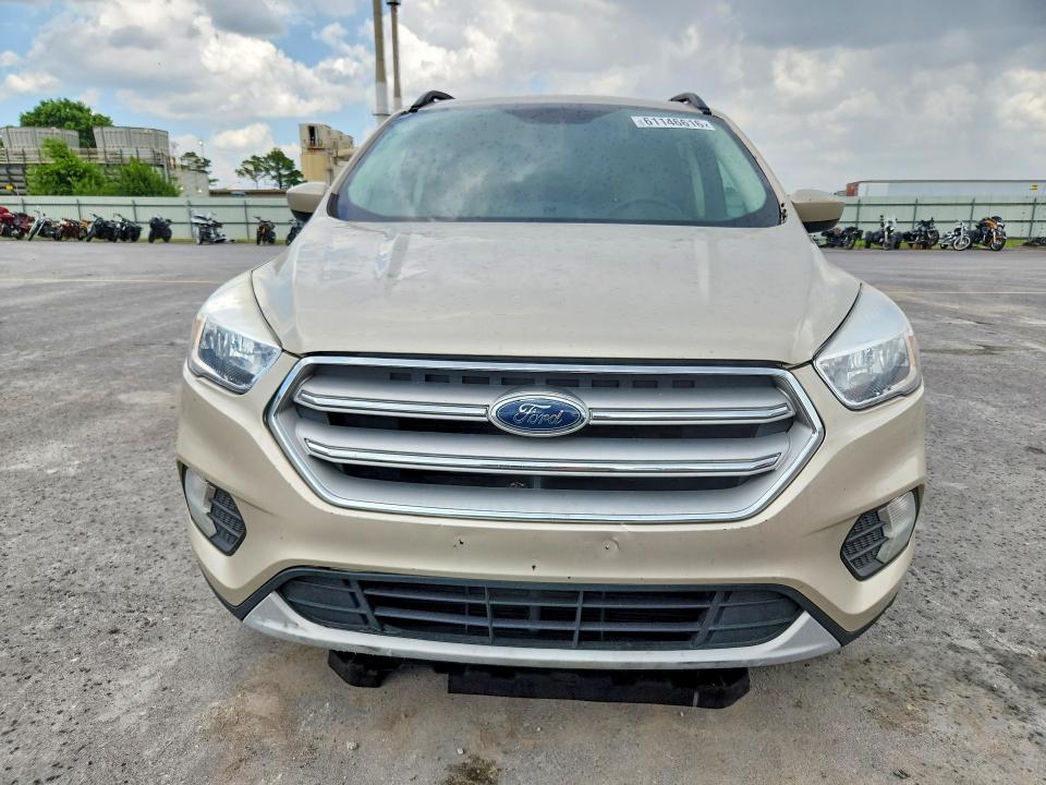 Продаж на аукціоні авто 2018 Ford Escape, vin: 1FMCU9GD5JUC07990, номер лоту: 61146616