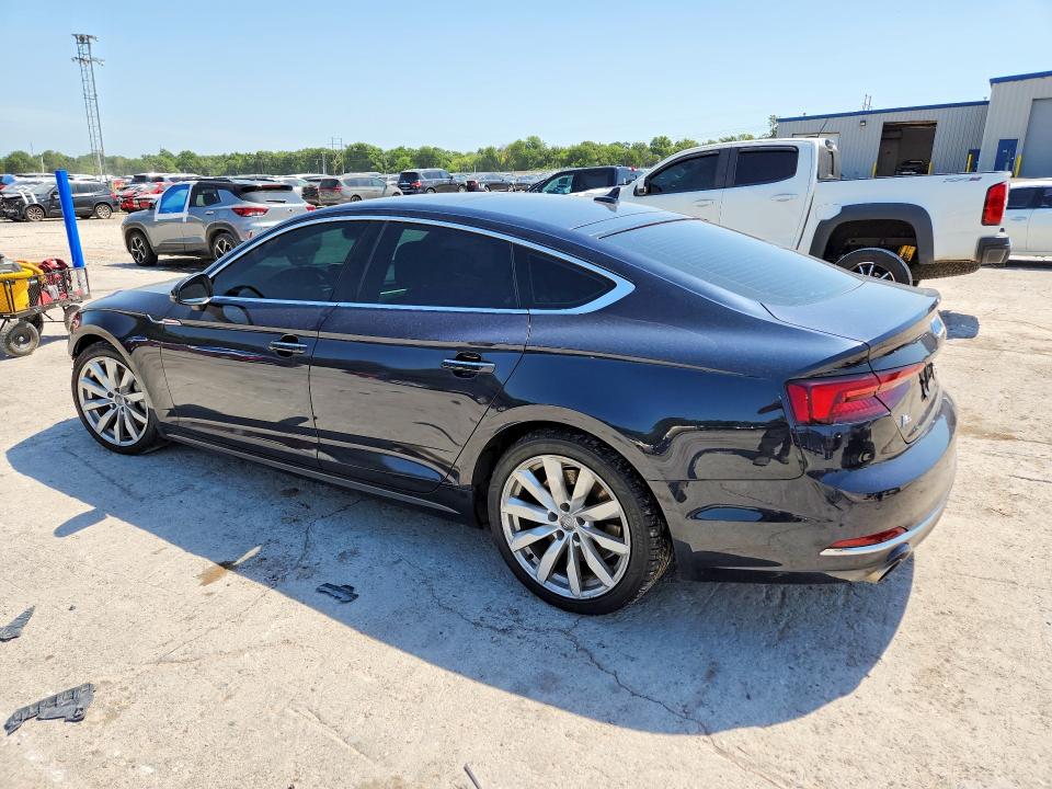 58993156 :رقم المزاد ، WAUBNCF56JA053048 vin ، 2018 Audi A5 مزاد بيع
