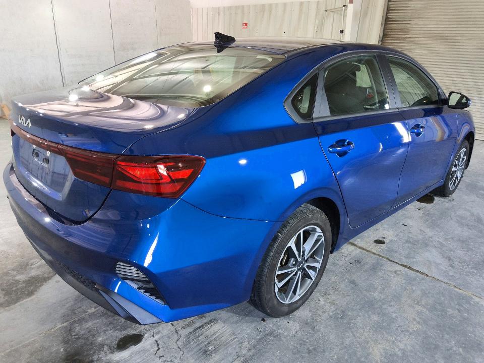 59588196 :رقم المزاد ، 3KPF24AD1RE825451 vin ، 2024 Kia Forte مزاد بيع