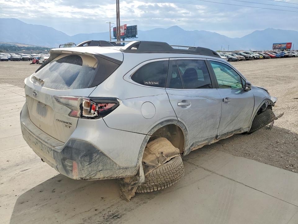 2020 Subaru Outback მანქანა იყიდება აუქციონზე, vin: 4S4BTGKD3L3124030, აუქციონის ნომერი: 61531686