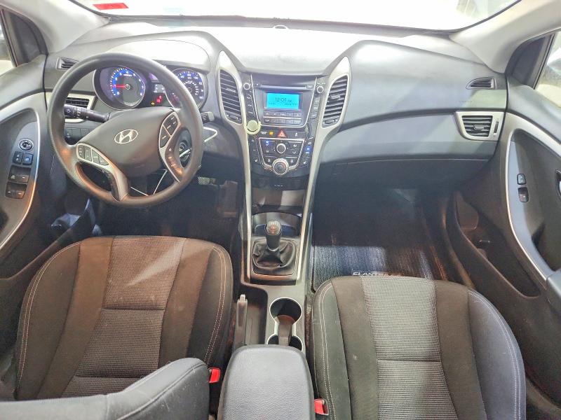 2014 Hyundai Elantra Gt მანქანა იყიდება აუქციონზე, vin: KMHD35LH1EU170869, აუქციონის ნომერი: 60320766