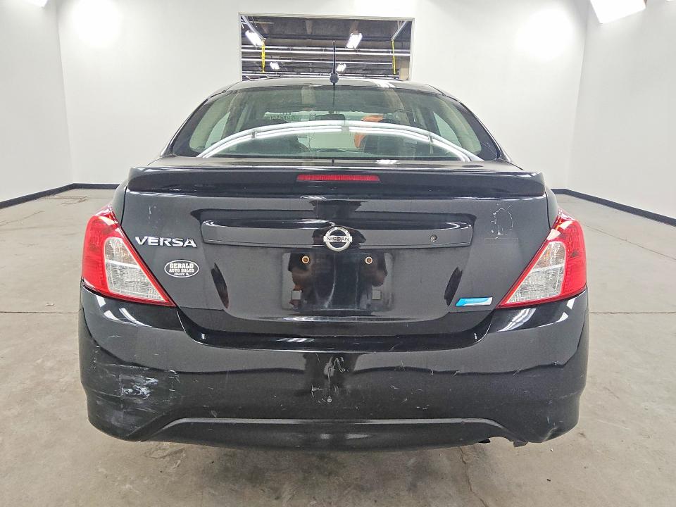 58973466 :رقم المزاد ، 3N1CN7AP0GL836992 vin ، 2016 Nissan Versa مزاد بيع
