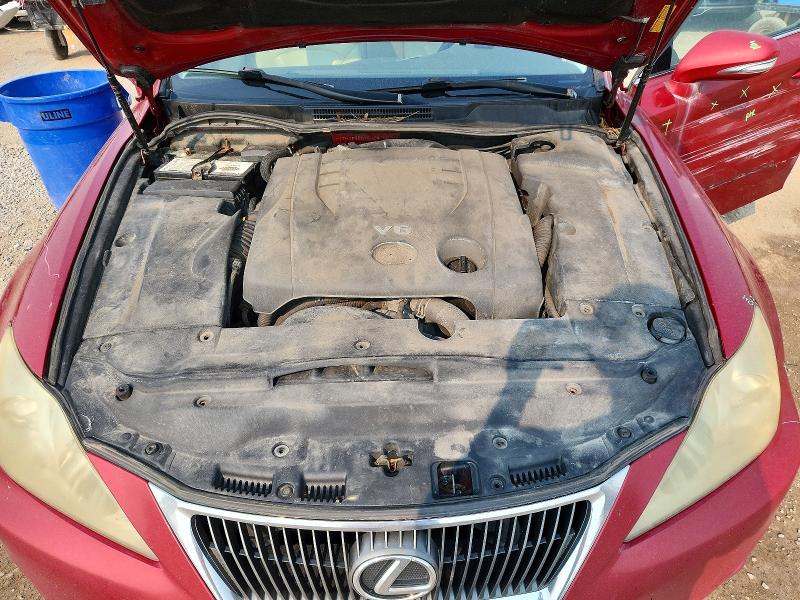 61146066 :رقم المزاد ، JTHCF5C27B5049027 vin ، 2011 Lexus Is مزاد بيع