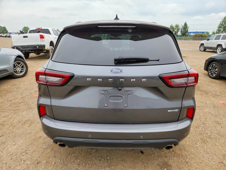 60695306 :رقم المزاد ، 1FMCU9NA3PUA32639 vin ، 2023 Ford Escape مزاد بيع