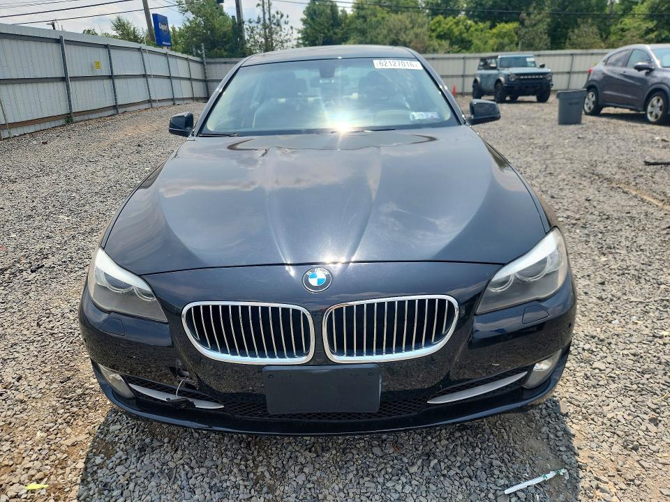 62127016 :رقم المزاد ، WBAXH5C53DD108751 vin ، 2013 Bmw 528 مزاد بيع