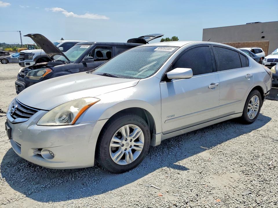 60606586 :رقم المزاد ، 1N4CL2AP7AC130892 vin ، 2010 Nissan Altima مزاد بيع