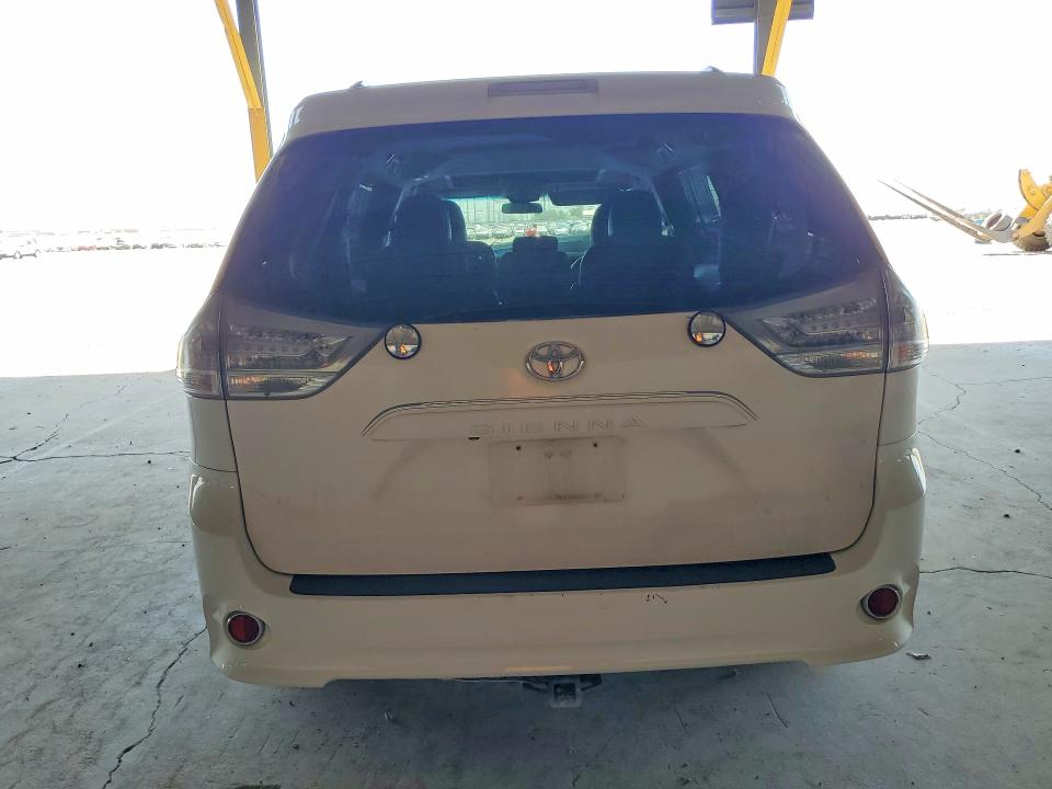 2011 Toyota Sienna მანქანა იყიდება აუქციონზე, vin: 5TDXK3DCXBS054422, აუქციონის ნომერი: 60080886