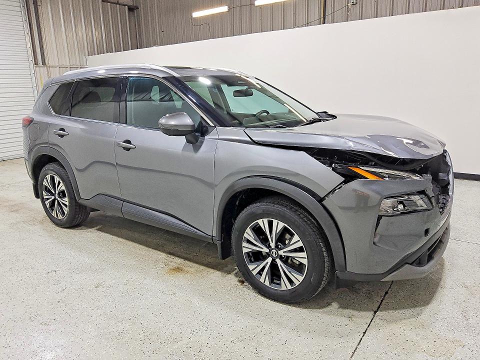 61442896 :رقم المزاد ، 5N1AT3BA7MC844801 vin ، 2021 Nissan Rogue مزاد بيع