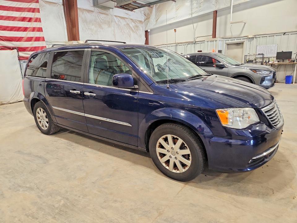 63351376 :رقم المزاد ، 2C4RC1BG0FR583134 vin ، 2015 Chrysler Town & Country مزاد بيع