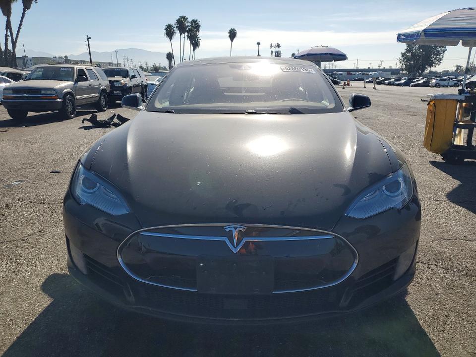 Aukcja sprzedaży 2015 Tesla Model S, vin: 5YJSA1E14FF121329, numer aukcji: 62869136
