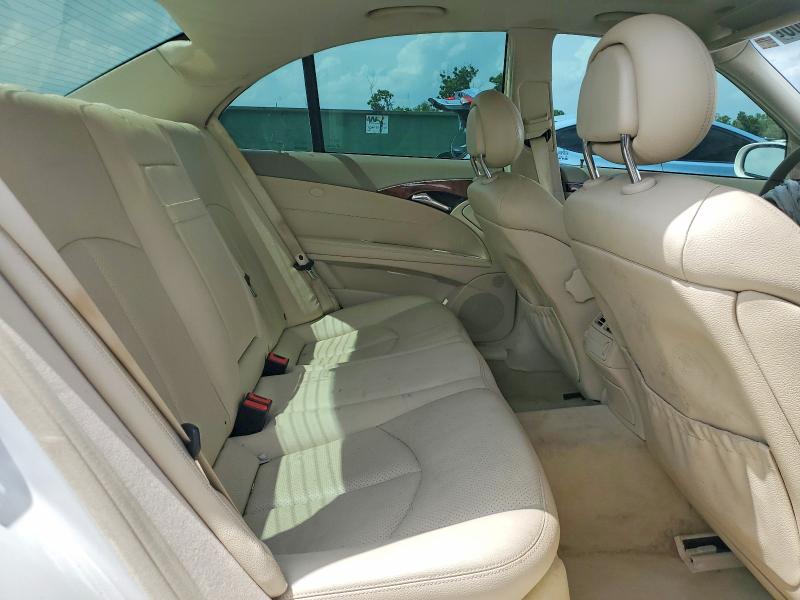 60997906 :رقم المزاد ، WDBUF65J53X110492 vin ، 2003 Mercedes-benz E مزاد بيع