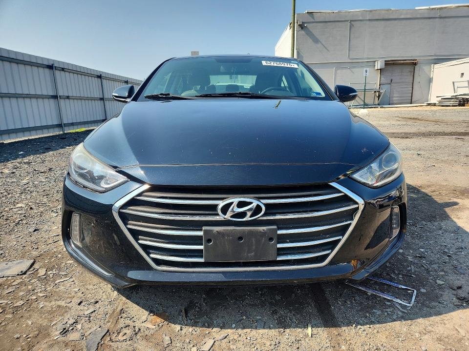 62768976 :رقم المزاد ، 5NPD84LF6HH060770 vin ، 2017 Hyundai Elantra مزاد بيع
