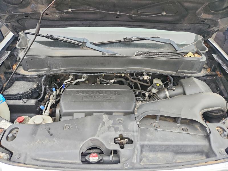 60676096 :رقم المزاد ، 5FNYF4H44BB065549 vin ، 2011 Honda Pilot مزاد بيع