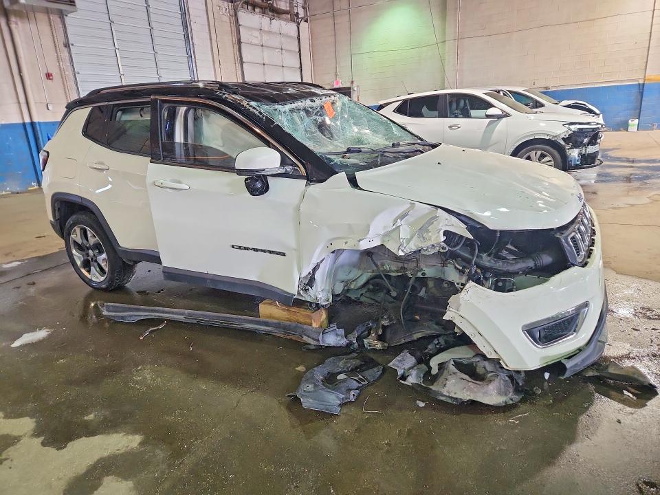 61514146 :رقم المزاد ، 3C4NJDCB6MT500504 vin ، 2021 Jeep Compass مزاد بيع