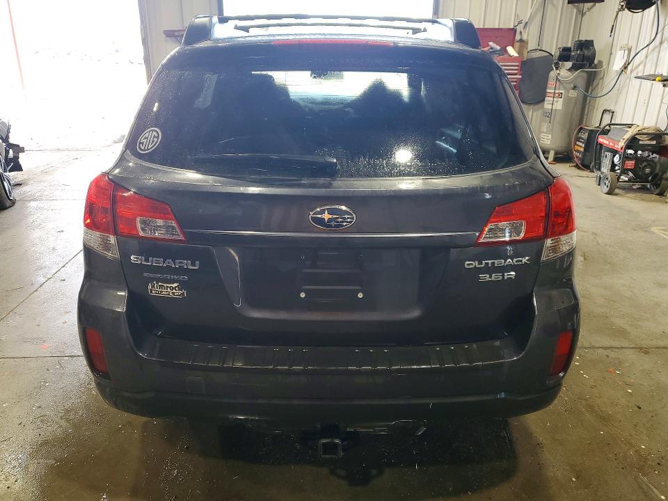 2010 Subaru Outback მანქანა იყიდება აუქციონზე, vin: 4S4BRDGC2A2372513, აუქციონის ნომერი: 59362566