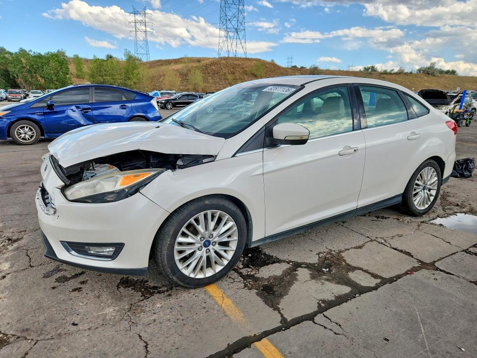 2017 Ford Focus მანქანა იყიდება აუქციონზე, vin: 1FADP3J29HL272657, აუქციონის ნომერი: 62877136