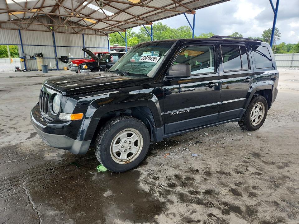 62618426 :رقم المزاد ، 1C4NJPBA2FD235390 vin ، 2015 Jeep Patriot مزاد بيع