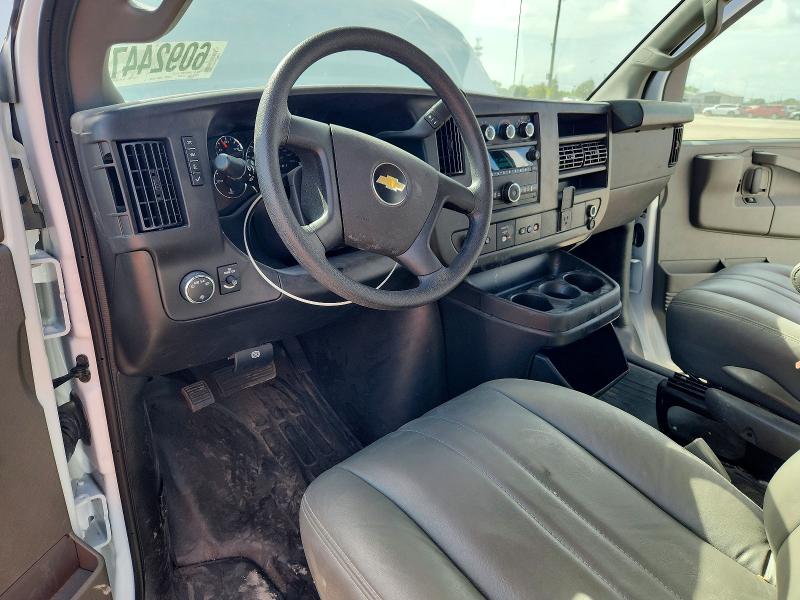 60924476 :رقم المزاد ، 1GCWGBFP1S1269899 vin ، 2025 Chevrolet Express G2500 مزاد بيع