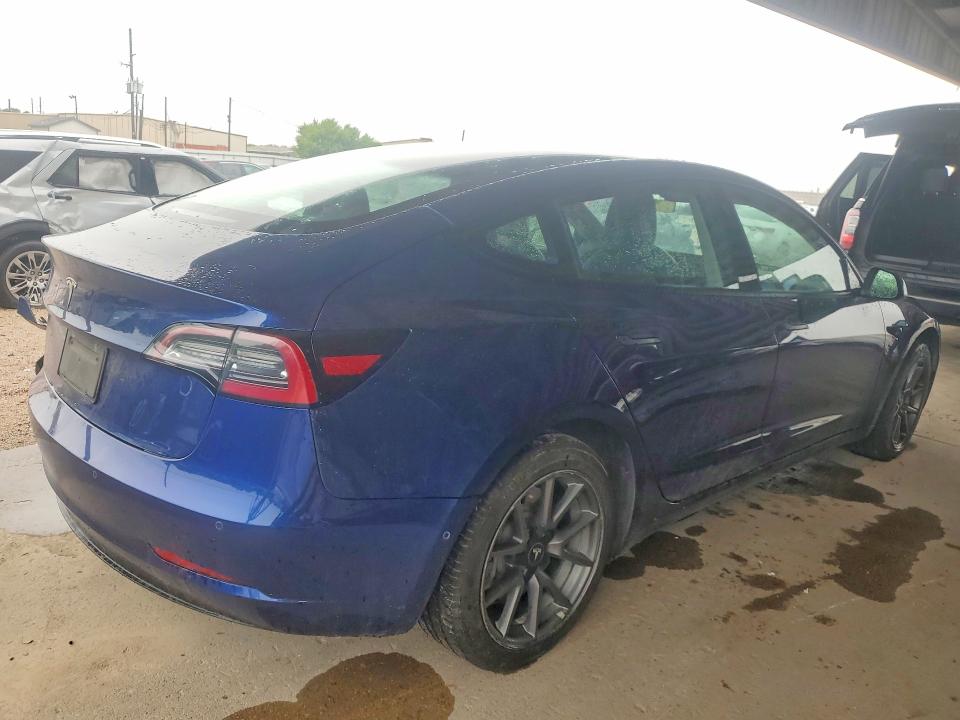 60703796 :رقم المزاد ، 5YJ3E1EA1NF191197 vin ، 2022 Tesla Model 3 مزاد بيع