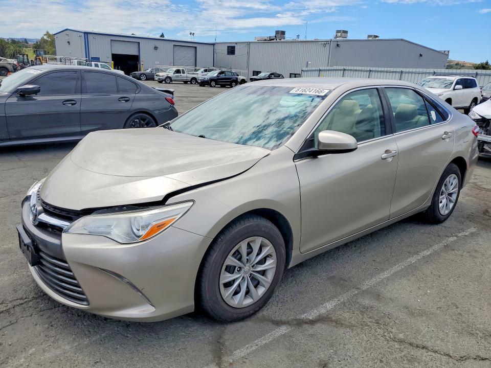 2017 Toyota Camry მანქანა იყიდება აუქციონზე, vin: 4T1BF1FK0HU315905, აუქციონის ნომერი: 61624166
