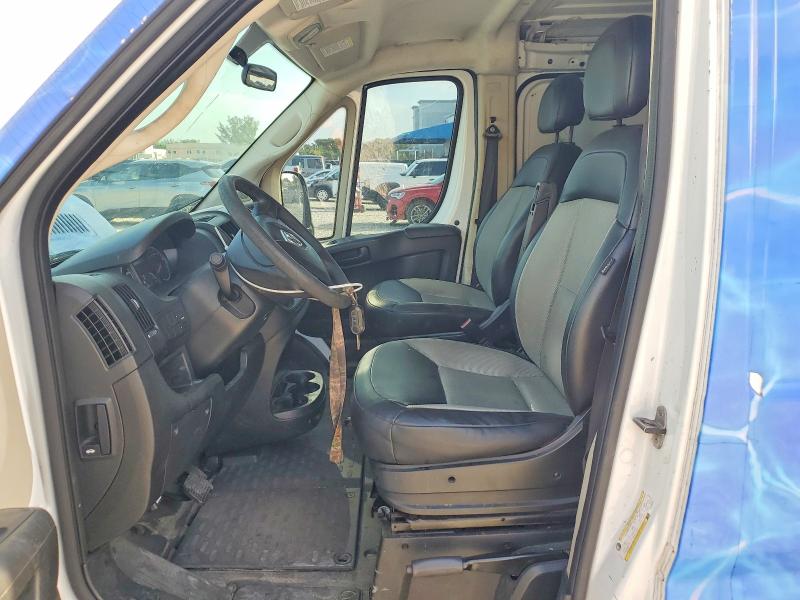 61427406 :رقم المزاد ، 3C6TRVAG5JE109842 vin ، 2018 Ram Promaster 1500 مزاد بيع