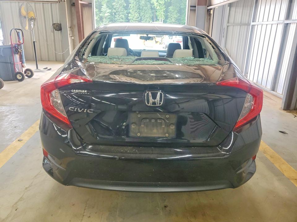 60222946 :رقم المزاد ، 19XFC2F79GE231062 vin ، 2016 Honda Civic مزاد بيع