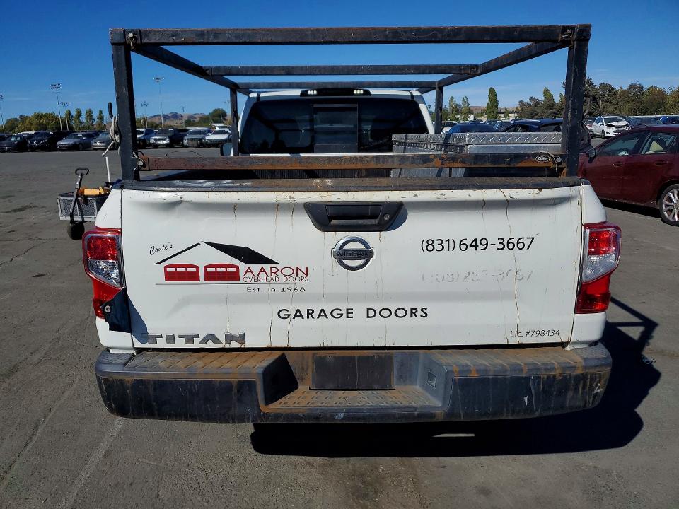 Продажа на аукционе авто 2017 Nissan Titan, vin: 1N6AA1R76HN575884, номер лота: 61968866