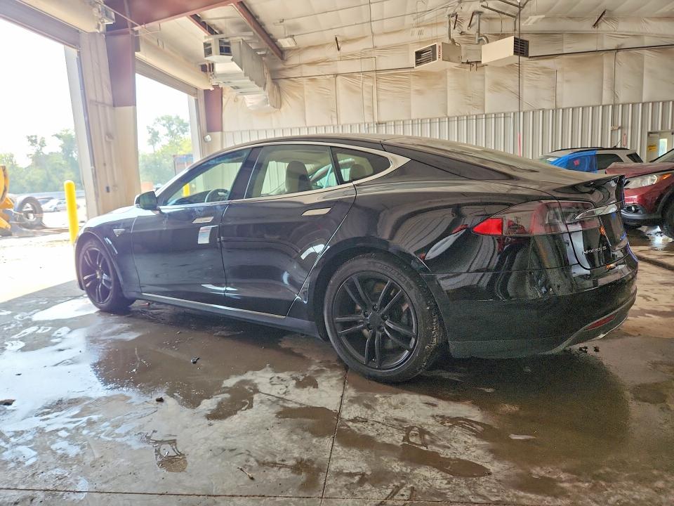 Aukcja sprzedaży 2015 Tesla Model S, vin: 5YJSA1H24FFP77826, numer aukcji: 61304436