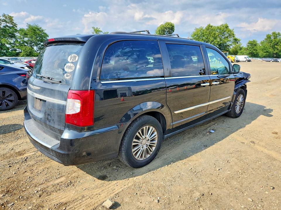 62145406 :رقم المزاد ، 2C4RC1CG5DR769764 vin ، 2013 Chrysler Town & Country مزاد بيع