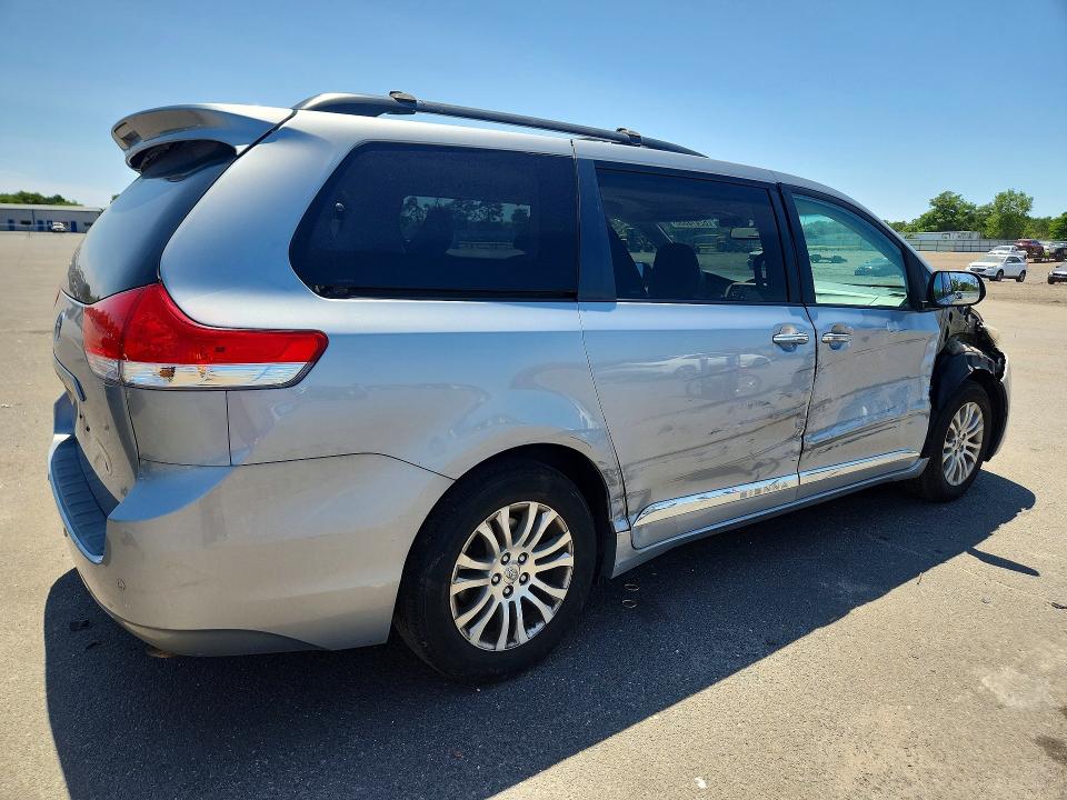 Aukcja sprzedaży 2014 Toyota Sienna, vin: 5TDYK3DC8ES459185, numer aukcji: 62413536
