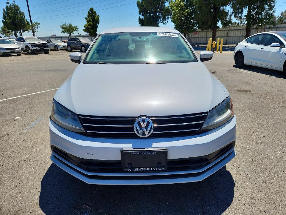 Продаж на аукціоні авто 2017 Volkswagen Jetta, vin: 3VW2B7AJ4HM393610, номер лоту: 59661036