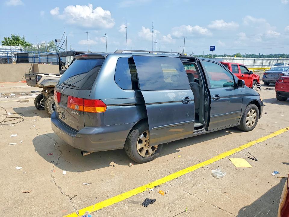 62519976 :رقم المزاد ، 5FNRL18693B019326 vin ، 2003 Honda Odyssey مزاد بيع