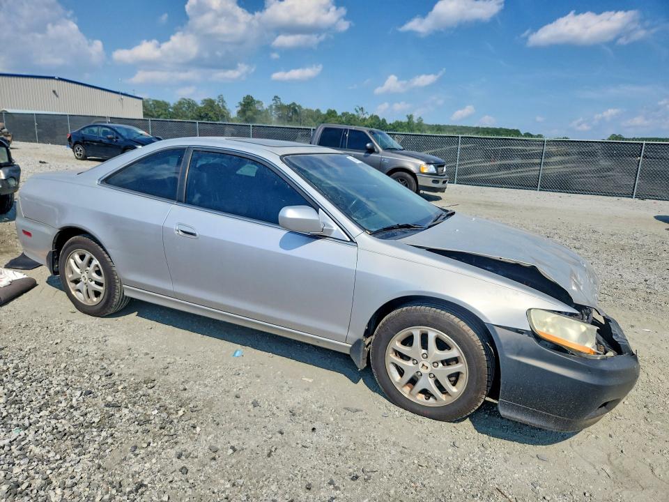 59607666 :رقم المزاد ، 1HGCG225X2A006187 vin ، 2002 Honda Accord مزاد بيع